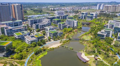 健全“一張清單”管到底，持續(xù)激發(fā)中國(guó)高質(zhì)量發(fā)展活力——以松原軟件開發(fā)為例